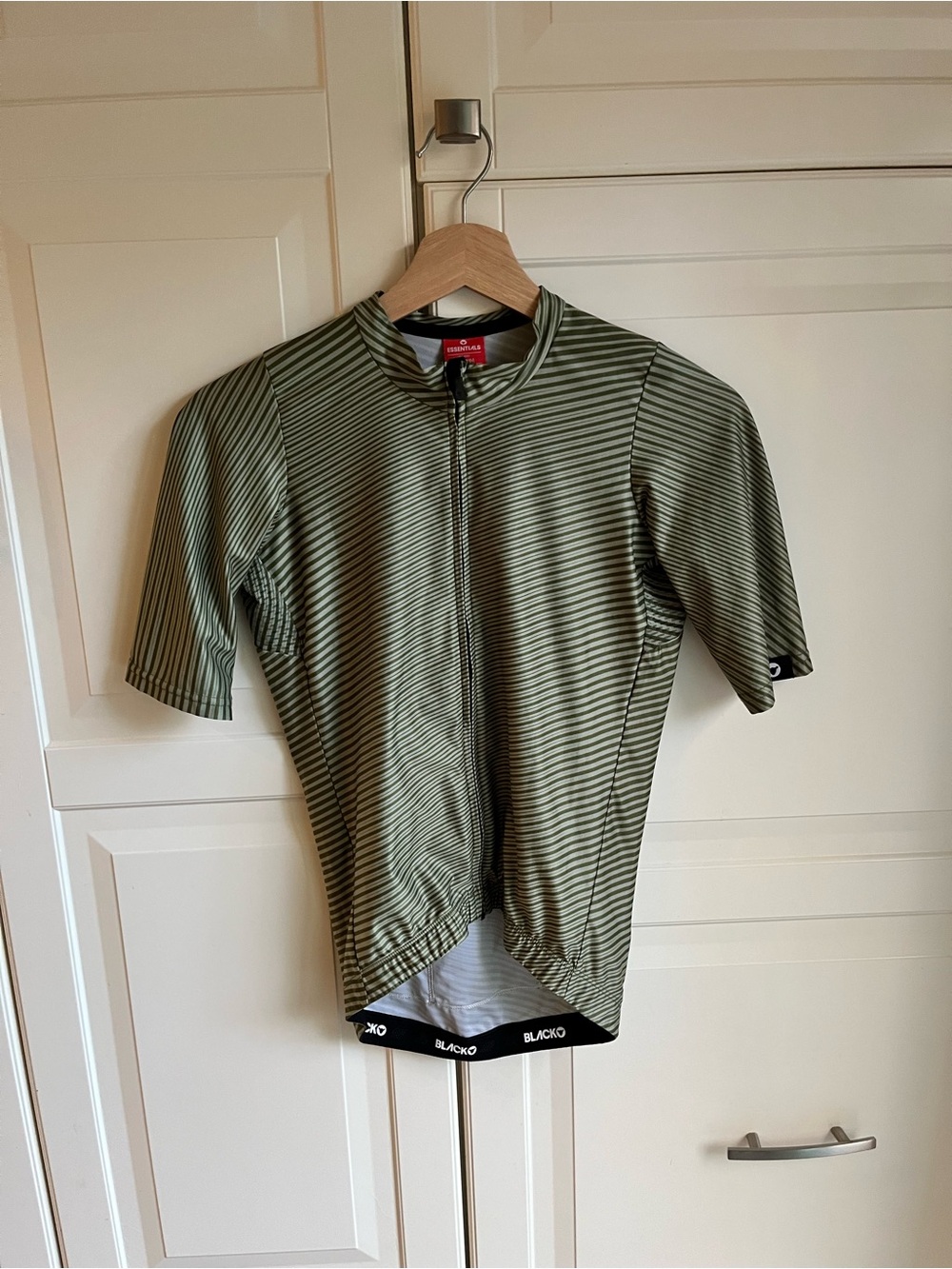 Black Sheep Women’s Green Striped Cycling Jersey